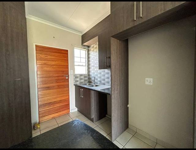 3 BEDROOM HOUSE FOR SALE IN NGWENYA RIVER ESTATE